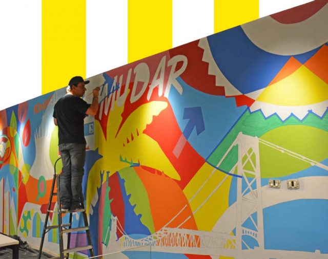 Lobo pintando mural para o Mercado Livre em Florianópolis