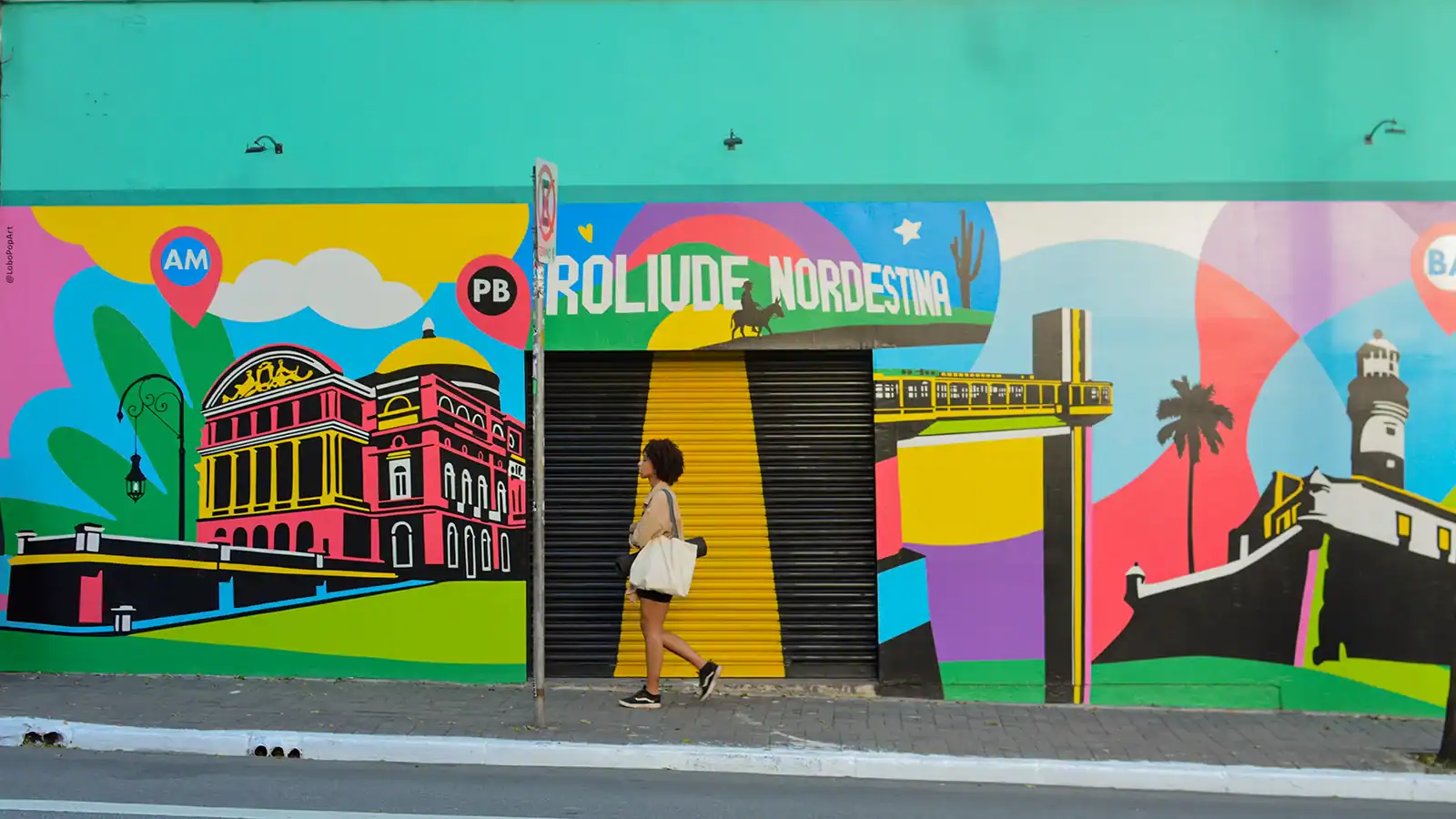 Teatro Amazonas, Roliúde Nordestina, Elevador Lacerda e Farol da Barra representam Amazonas, Paraíba e Bahia